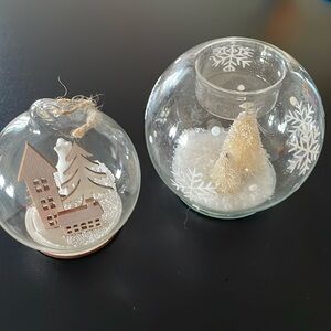 Christmas decorations/ ornaments